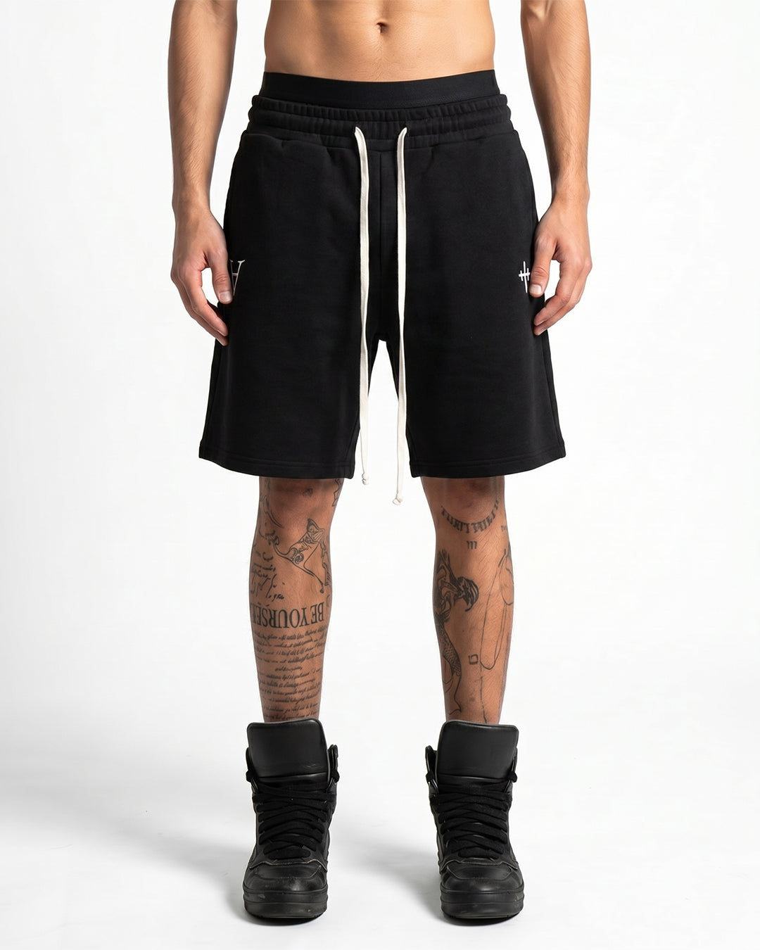 BLACK :SHORTS:
