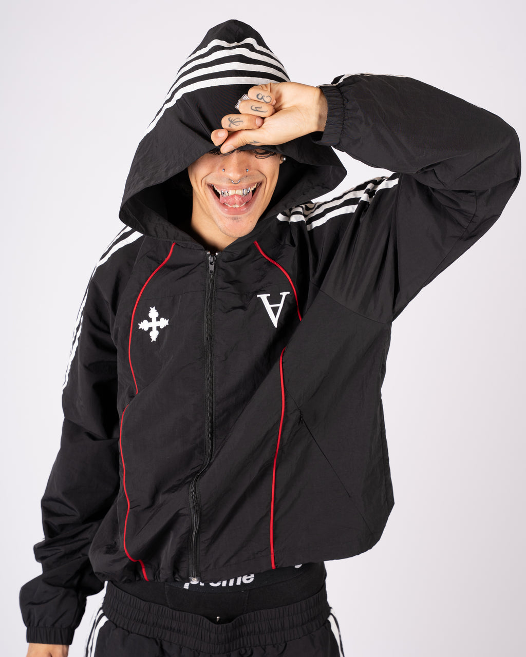 :ABELIDAS: Top Hoodie