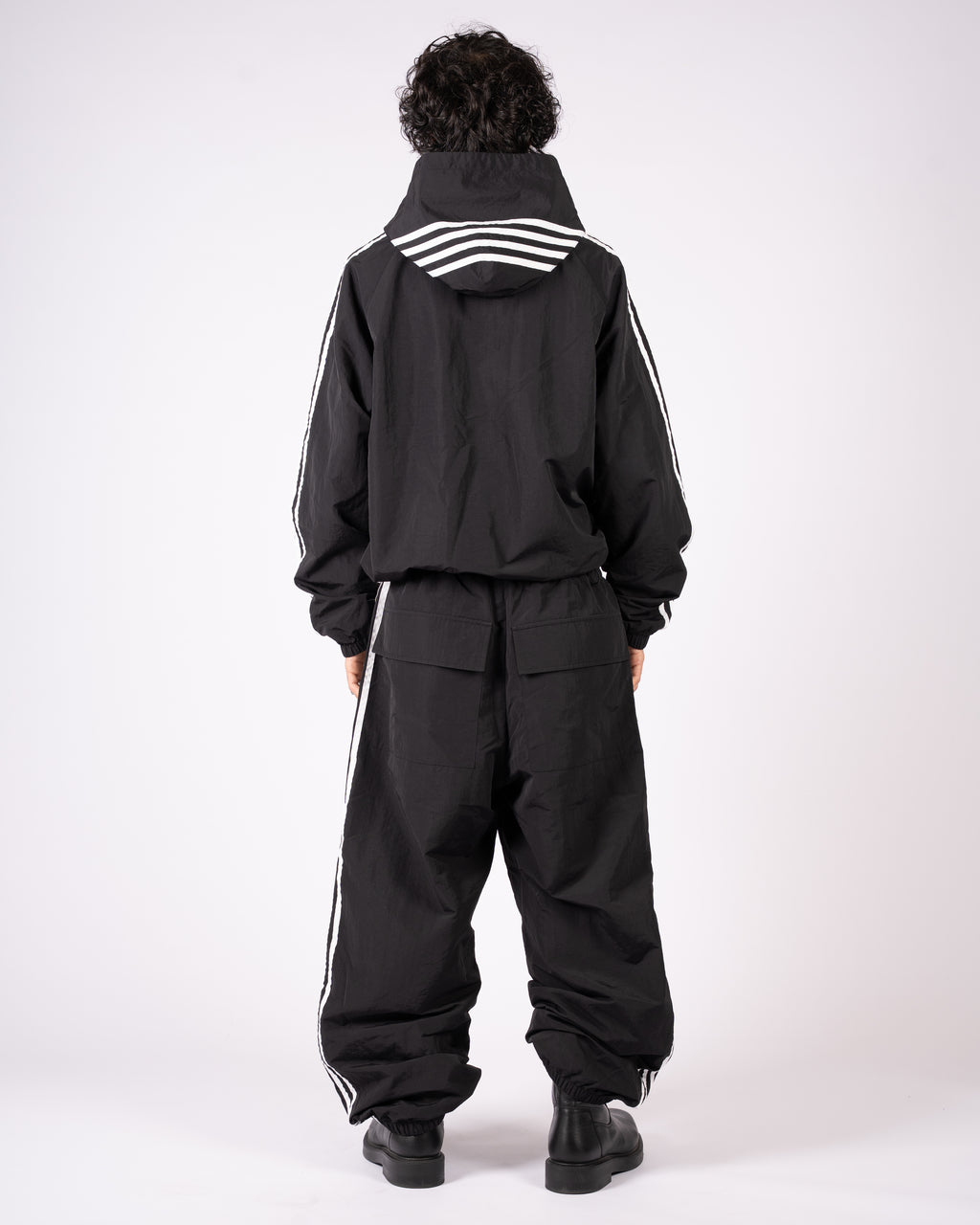 :ABELIDAS: Top Hoodie